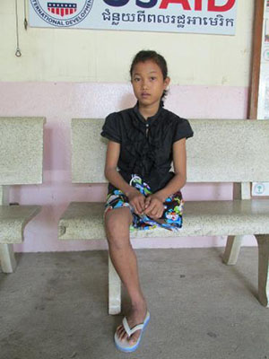 Photo of Sum Srey Norng sitting